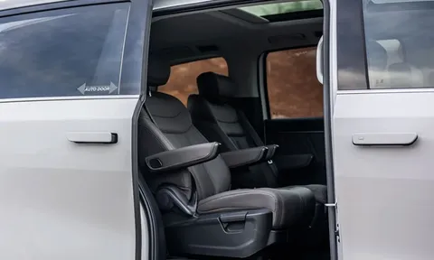 MPV công suất 245 mã lực, nội thất tiện nghi, giá hơn 1,1 tỷ đồng, so kè cùng Kia Carnival