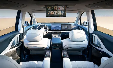 Đối thủ của Toyota Alphard chốt giá hơn 1,4 tỷ đồng