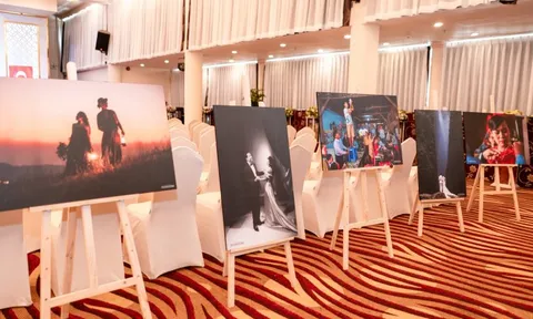 Raise Revolution 02: Dự báo xu hướng ảnh cưới 2026