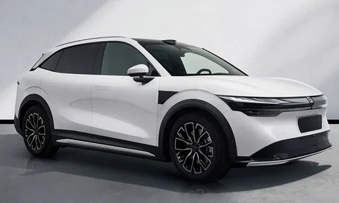 Xe gầm cao công suất 784 mã lực, trang bị ‘đỉnh nóc’, giá hấp dẫn