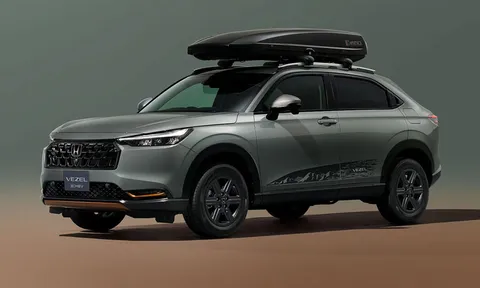 Honda HR-V 2026 chốt giá hơn 470 triệu đồng, cạnh tranh với Toyota Corolla Cross