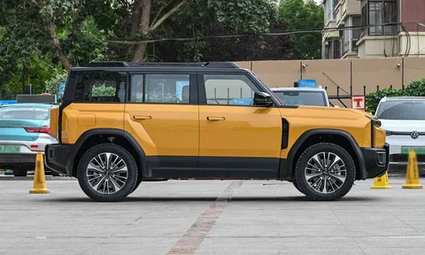 SUV địa hình mạnh 428 mã lực, giá từ 445 triệu đồng