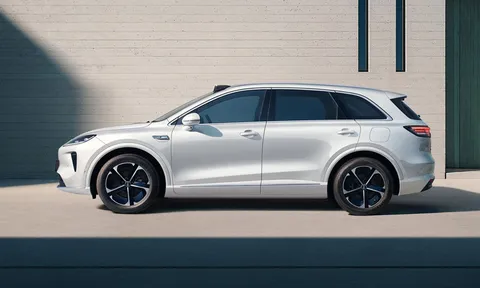 SUV hạng C công suất 241 mã lực, công nghệ hỗ trợ lái tiên tiến, giá gần 600 triệu đồng