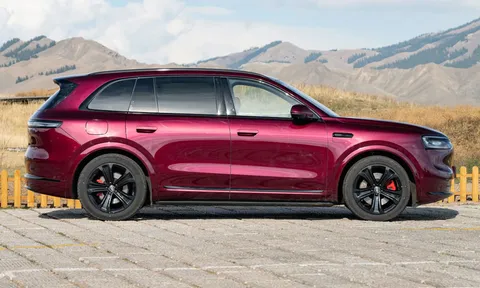 Xe gầm cao hạng sang công suất 519 mã lực, giá hơn 1 tỷ đồng