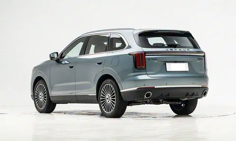 SUV 7 chỗ công suất 254 mã lực, trang bị ‘đỉnh nóc’, giá gần 430 triệu đồng