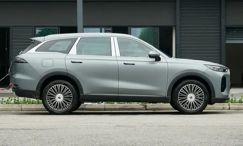 SUV hạng D đẹp miễn chê, công suất 257 mã lực, giá gần 570 triệu đồng