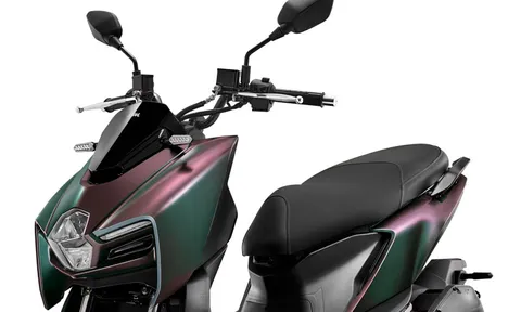 Xe tay ga 155cc, trang bị phanh ABS, TCS, giá gần 56 triệu đồng