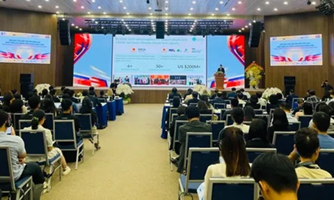 Trao đổi tầm nhìn, chia sẻ kinh nghiệm thúc đẩy đổi mới sáng tạo, phát triển ngành công nghệ chiến lược