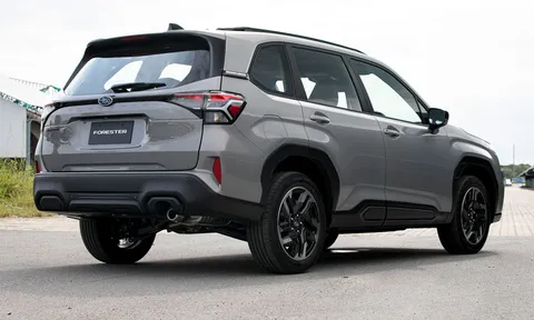 Đối thủ của Mazda CX-5, Honda CR-V chốt giá hơn 2,1 tỷ đồng