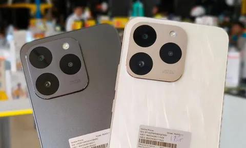 Smartphone chống nước, RAM 12GB, pin 7.000mAh, giá 8,99 triệu đồng tại Việt Nam