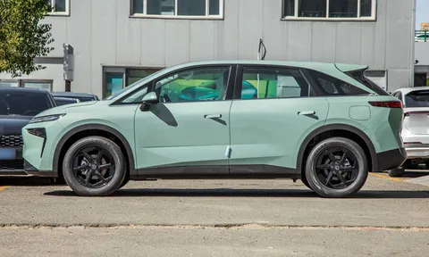 SUV hạng C thiết kế đẹp, công suất 210 mã lực, giá 500 triệu đồng