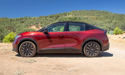 Nissan giới thiệu SUV công suất 218 mã lực, thiết kế bắt mắt, giá gần 900 triệu đồng