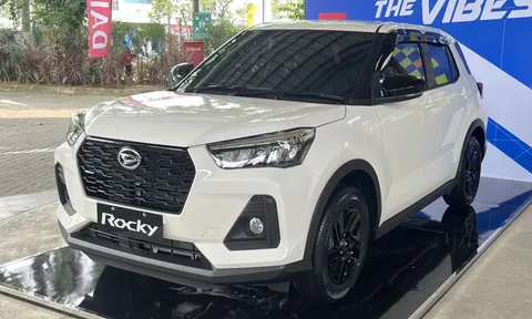 ‘Anh em song sinh’ với Toyota Raize ra mắt, giá gần 340 triệu đồng