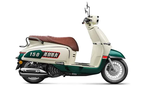 Xe tay ga cổ điển 150cc, phanh ABS, TCS, 2 camera, giá hơn 44 triệu đồng