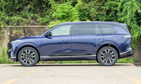 SUV dài hơn 5 mét, công suất 268 mã lực, giá gần 630 triệu đồng