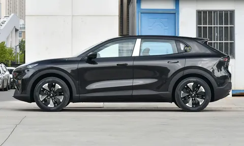 SUV hạng C công suất 272 mã lực, giá hơn 430 triệu đồng