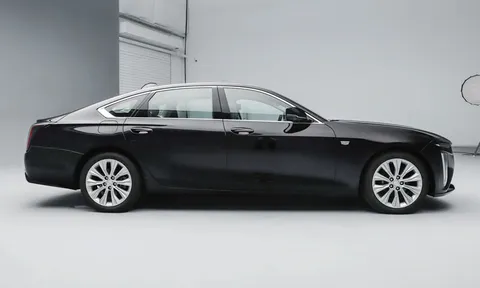 Đối thủ của Mercedes-Benz S-Class ra mắt, giá gần 1,1 tỷ đồng