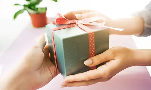 Cảnh báo chiêu lừa ‘tri ân tặng quà’ lan rộng - hàng trăm người, chủ yếu là người cao tuổi, đã sập bẫy