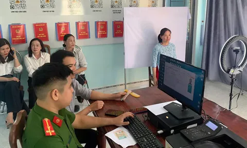 Gia Lai tích cực triển khai thẻ đảng viên gắn chip, hiện đại hóa công tác Ðảng