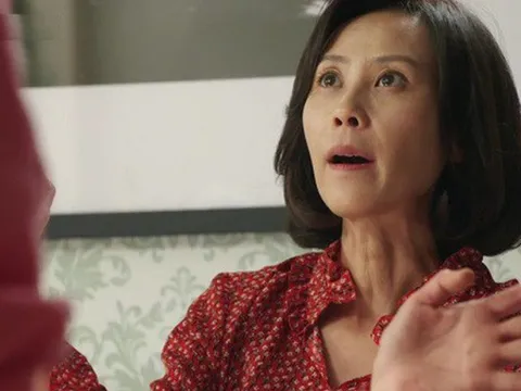 Ly hôn rồi, mẹ chồng cũ vẫn "tình thương mến thương", tôi đang mơ ngày tái hợp thì bàng hoàng phát hiện sự thật cay nghiệt