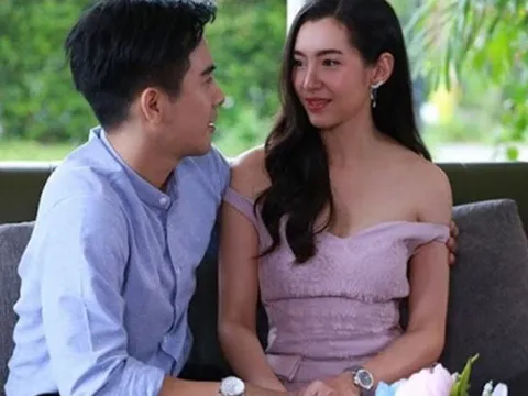 Ở cữ chồng chăm sóc tận tình nhưng nhìn 2 tay bầm tím của anh, em rơi nước mắt