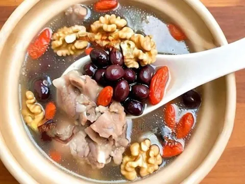 4 "thần dược bổ thận" đem nấu món ngon dùng cách ngày để khai thông kinh thận, thải độc, giảm mệt mỏi