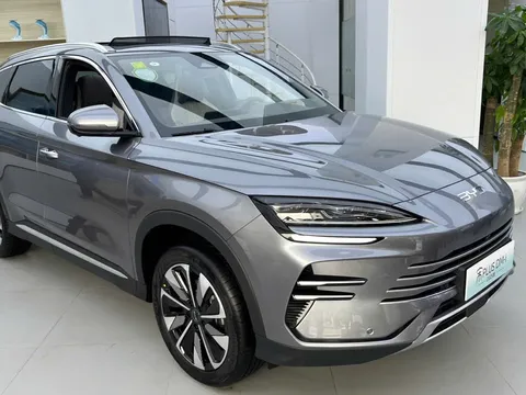 Xe hybrid BYD Sealion 6 sắp về Việt Nam 'ăn xăng' chỉ 1,1 lít/100 km