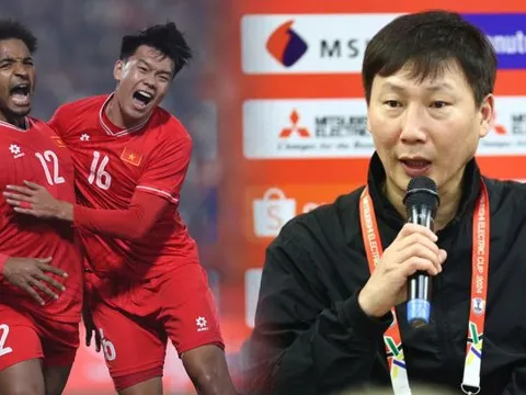 HLV Kim Sang Sik bỏ qua Nguyễn Xuân Son, chỉ đích danh 'trò cưng' ở ĐT Việt Nam