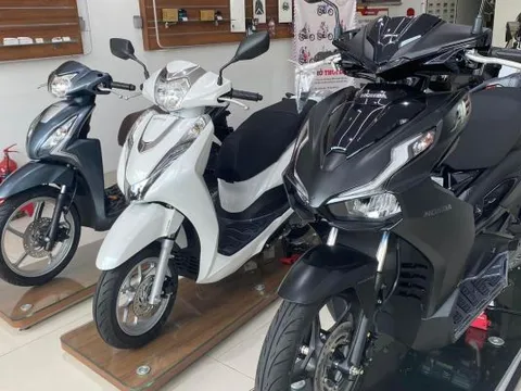 Giá xe Honda Air Blade 2025 tháng 1/2025 rẻ như 'rau': Khách Việt ồ ạt tậu trước Tết Nguyên đán