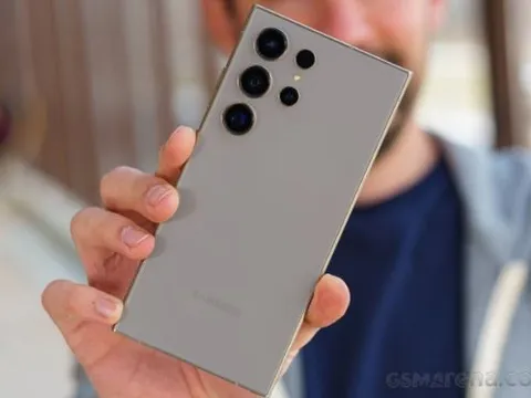 Galaxy S24 Ultra giá đập hộp giảm cực sâu, chỉ còn hơn 23 triệu, lời hơn iPhone 16 Pro Max 10 triệu