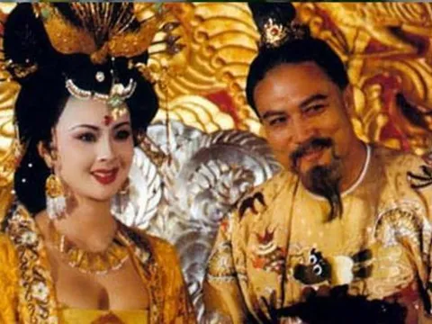 Đang trong độ hồi xuân, vì sao phi tần trên 50 tuổi không được hoàng đế thị tẩm?