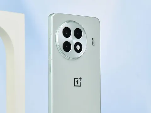 ‘Kẻ hủy diệt’ iPhone 16, mạnh như Samsung Galaxy S24 Ultra, giá rẻ bất ngờ