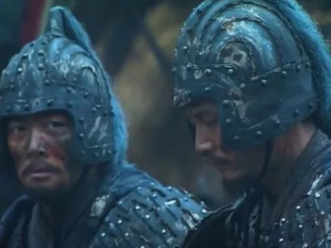 Vị tướng duy nhất được Lưu Bị bí mật thăng chức trước khi qua đời, nhờ đó mà giúp nhà Thục tồn tại thêm 20 năm