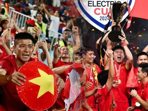 CHÍNH THỨC: ĐT Việt Nam diễu hành mừng chức vô địch AFF Cup 2024, nhận vinh dự đặc biệt từ Thủ tướng