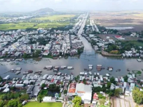 Kênh đào lớn nhất lịch sử phong kiến Việt Nam, chiều dài gần 90km, huy động hơn 90.000 dân binh làm việc trong suốt 5 năm