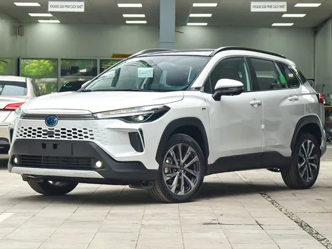 Bảng giá xe Toyota tháng 1/2025: Ưu đãi lớn trước Tết Nguyên đán