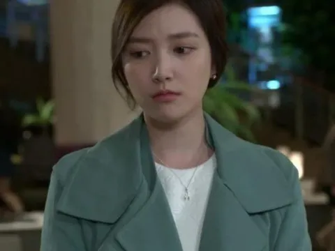 Khi mẹ chồng mang thùng đồ lên thăm, tôi không thể ngờ điều kinh hoàng trong đó khiến tôi ngất lịm