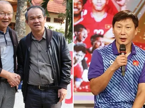 Đi vào lịch sử AFF Cup, HLV Kim Sang Sik gửi lời cảm ơn đến nhân vật đặc biệt của bóng đá Việt Nam