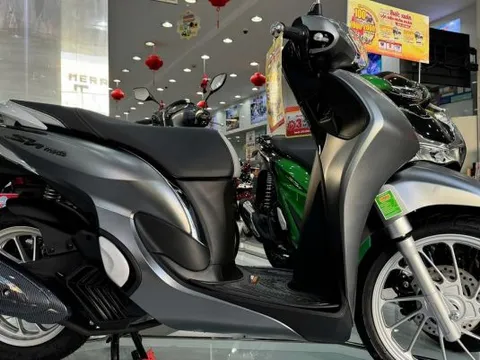 Giá xe Honda SH Mode tháng 1/2025 giảm 'thủng đáy', khách Việt săn đón hơn LEAD và Vision