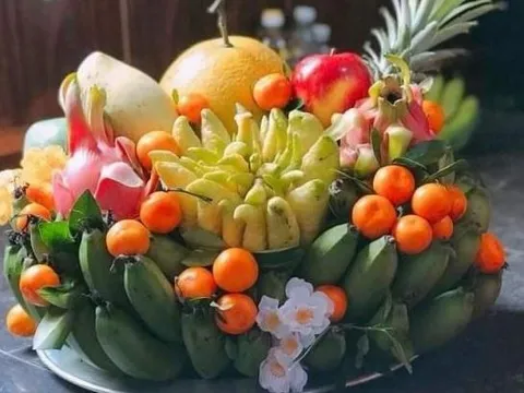 Thờ cúng phải dùng nải chuối có số quả lẻ dù giá đắt hơn, tại sao?