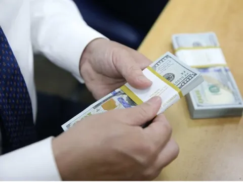 Giá ngoại tệ ngày 10/1/2025: USD tăng mạnh phiên thứ ba liên tiếp