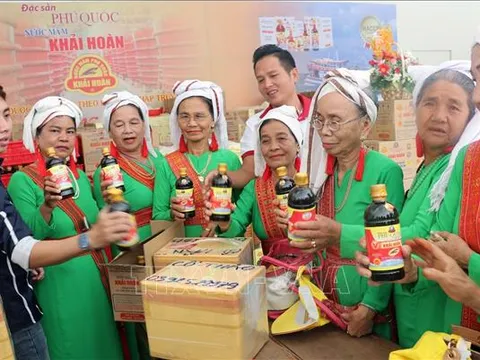 Điểm đến du lịch làng nghề truyền thống - Bài 1: Nơi lưu giữ nhiều giá trị văn hóa