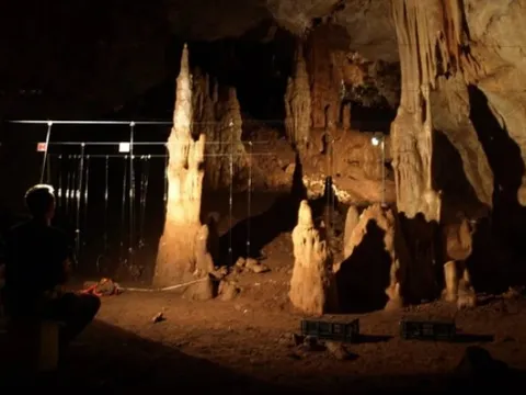 Phát hiện “đền thờ hang đá” 35.000 tuổi ở Israel