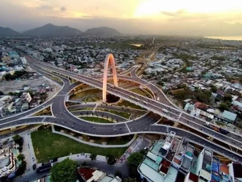 Cây cầu vượt 3 tầng đầu tiên của Việt Nam nằm ở nơi ít ai nghĩ đến, không phải Hà Nội hay Sài Gòn