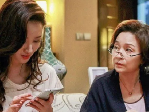 Mẹ chồng bí mật dúi vào tay con dâu 30 triệu: Chuyện chưa kể phía sau cuộc gặp gỡ thầm lặng