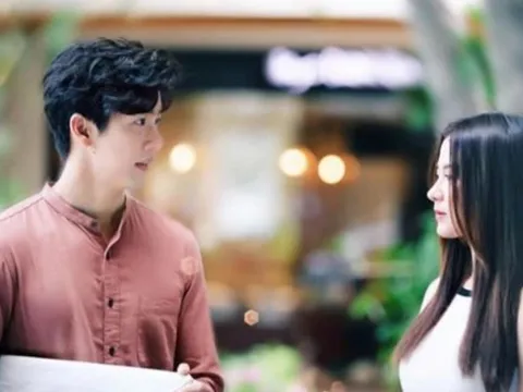 Ngày ra tòa, chồng khinh khi tôi: 'Em vẫn béo như thế nhỉ?' 5 tháng sau, chồng cũ quay lại với đề nghị sốc không tưởng