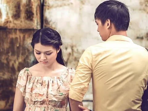 Vừa ly hôn xong, chồng thay số, block Facebook vợ cũ, nhưng 1 tháng sau, anh ta sốc nặng khi mở lại…