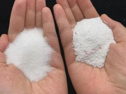 Hôm nay tôi mới phát hiện ra rằng việc thêm đường vào bột giặt thực sự có tác dụng rất lớn. Nó giải quyết được vấn đề của nhiều người