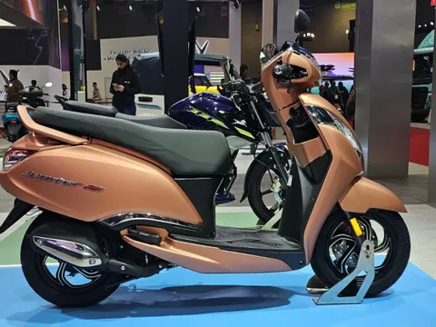‘Vua xe ga’ 125cc mới đẹp hơn Honda Vision ra mắt: Động cơ CNG ăn đứt SH Mode, giá từ 25 triệu đồng