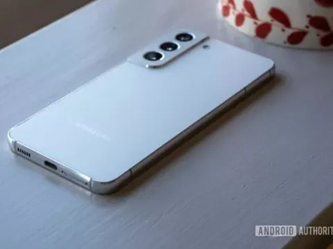 Galaxy S22 5G giá rẻ kỷ lục, trang bị vẫn một 9 một 10 với Galaxy S24, át vía iPhone 16, giá 9 triệu